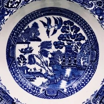 【徹底解説】ウィローパターンの歴史と秘められた悲しい恋の物語