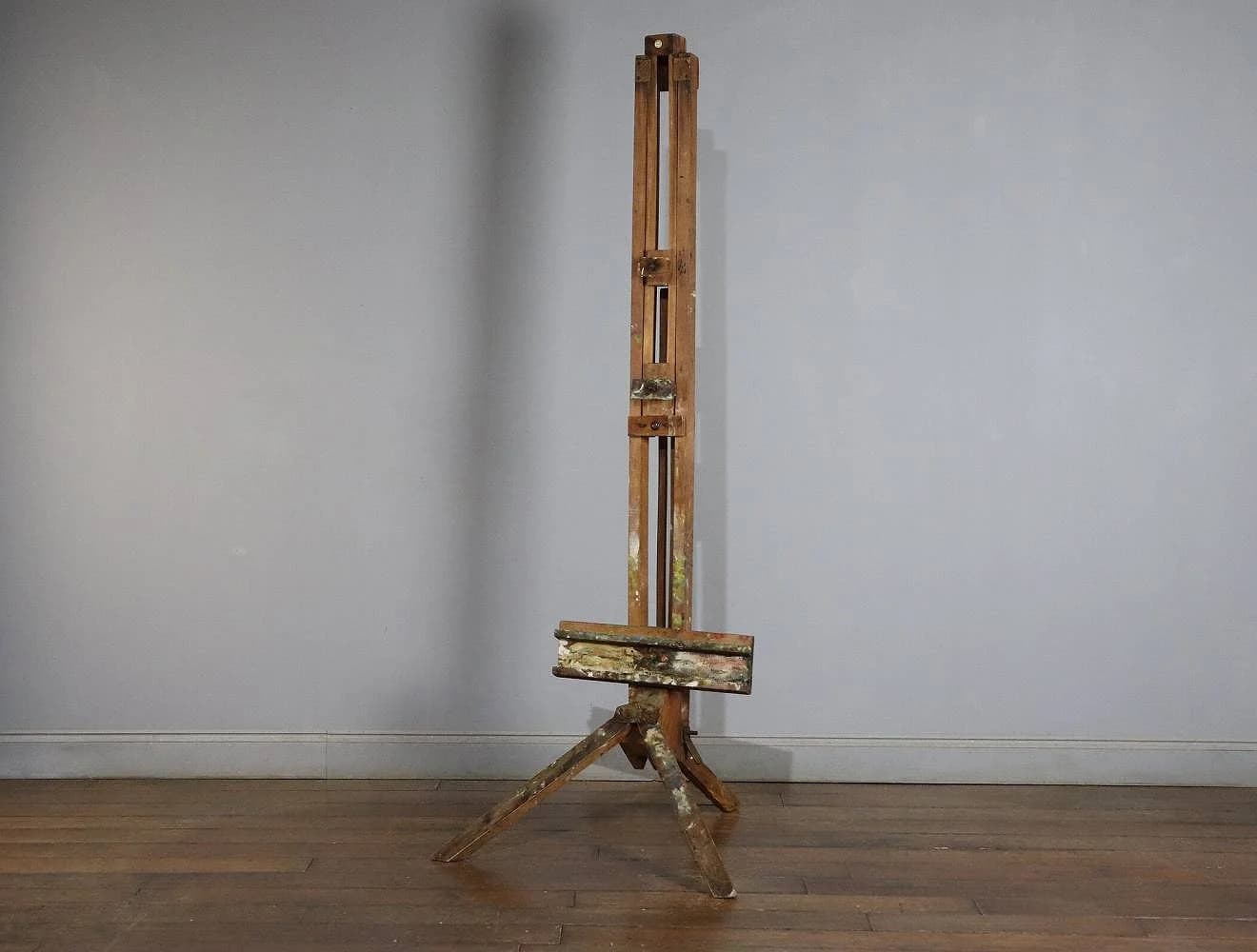 イーゼル|パイン材・1930年代 絵の具の跡を残した大型イーゼル