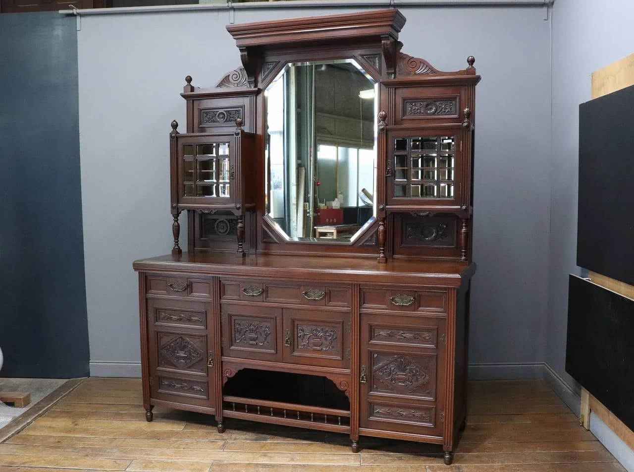 ミラーバックサイドボード|マホガニー材・1880年代 彫刻尽くしの大型逸品