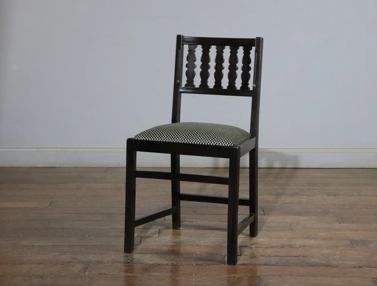 ダイニングチェア|オーク材・エルム材・1950年代 オールドコロニアル ERCOL(アーコール)