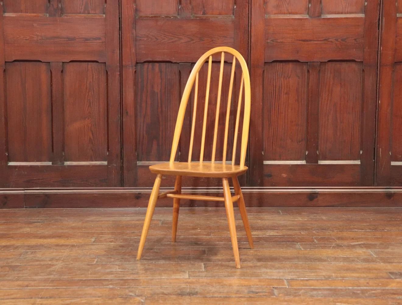 クエーカーチェア|ブナ材・エルム材・1960年代 ゆったり座れる一脚 ERCOL(アーコール)