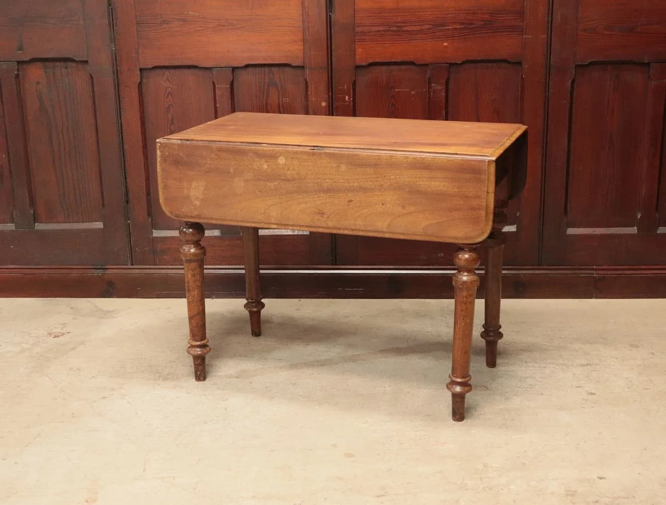 バタフライテーブル|マホガニー材・1880年代 挽き物脚のドロップリーフ