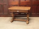 ドローリーフテーブル｜オーク材・1910年代 細やかな彫刻の希少な一台