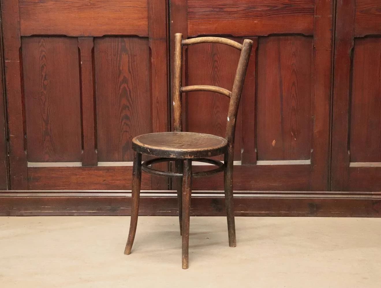 ベントウッドチェア｜ブナ材・1930年代 曲木家具の元祖 THONET（トーネット）