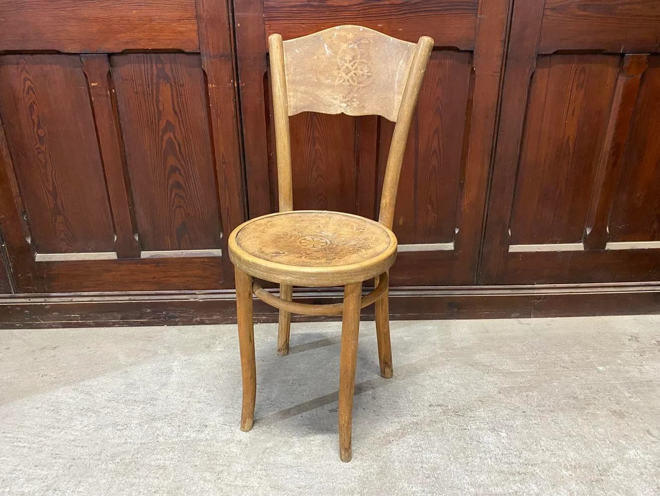 ベントウッドチェア|ブナ材・1920年代 カフェチェア THONET(トーネット)