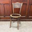 ベントウッドチェア｜ブナ材・1920年代 曲木の名作 THONET（トーネット）