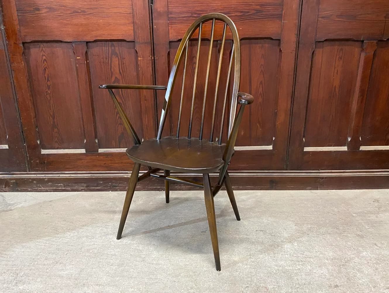 クエーカーアームチェア|ブナ・エルム材・1960年代 ハイバック肘掛け付き ERCOL(アーコール)