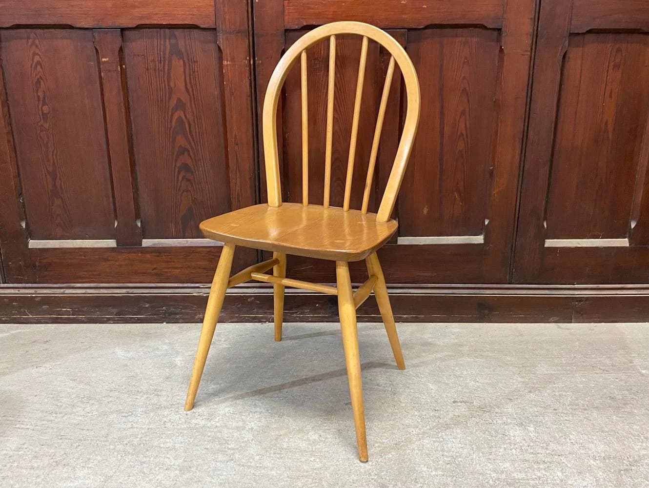 フープバックチェア|ブナ材・エルム材・1960年代 ミッドセンチュリーの名作椅子 ERCOL(アーコール)