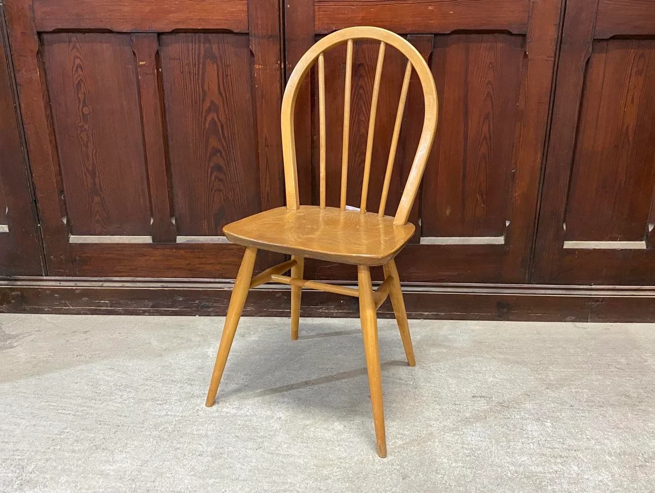 フープバックチェア|ブナ材・エルム材・1960年代 ミッドセンチュリーの名作椅子 ERCOL(アーコール)