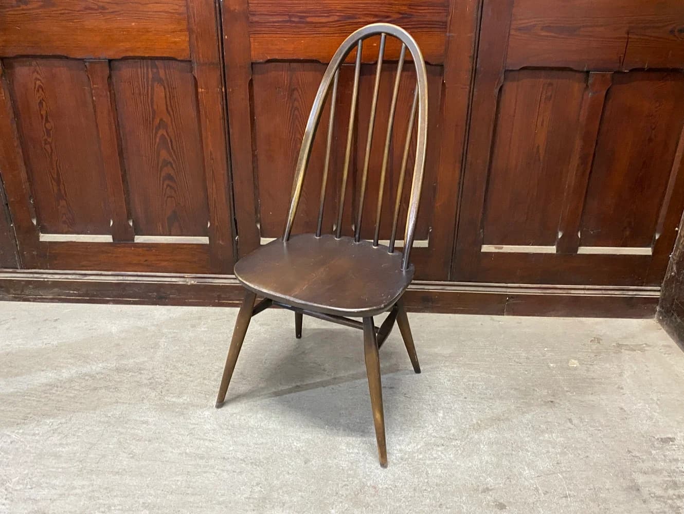 クエーカーチェア｜ブナ材・エルム材・1960年代 幅広座面のダイニングチェア ERCOL（アーコール）