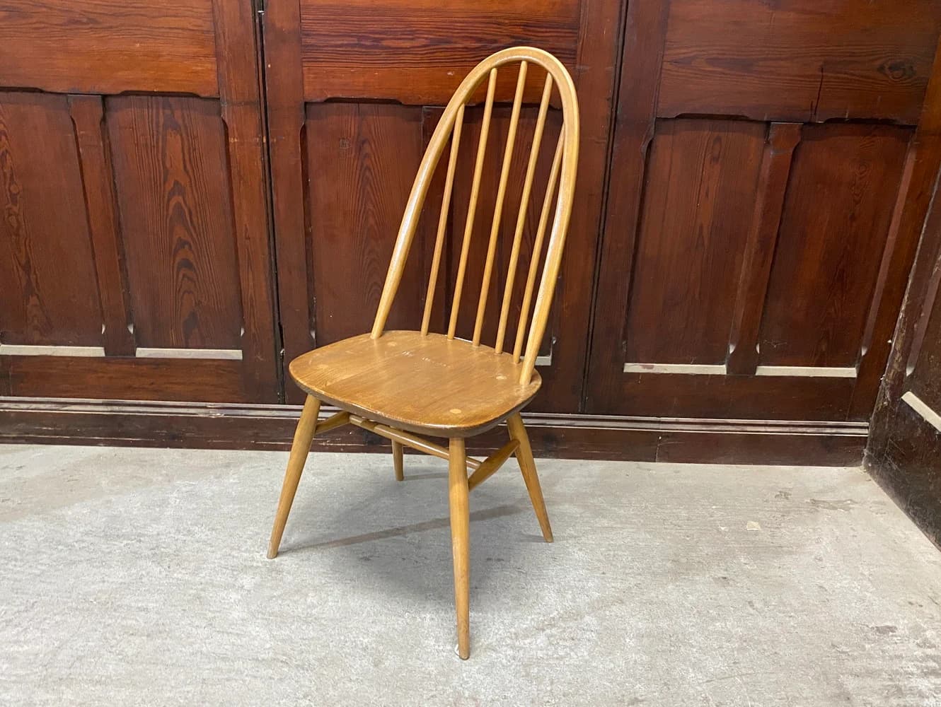 クエーカーチェア|ブナ材・エルム材・1960年代 英国ミッドセンチュリーの名作 ERCOL(アーコール)