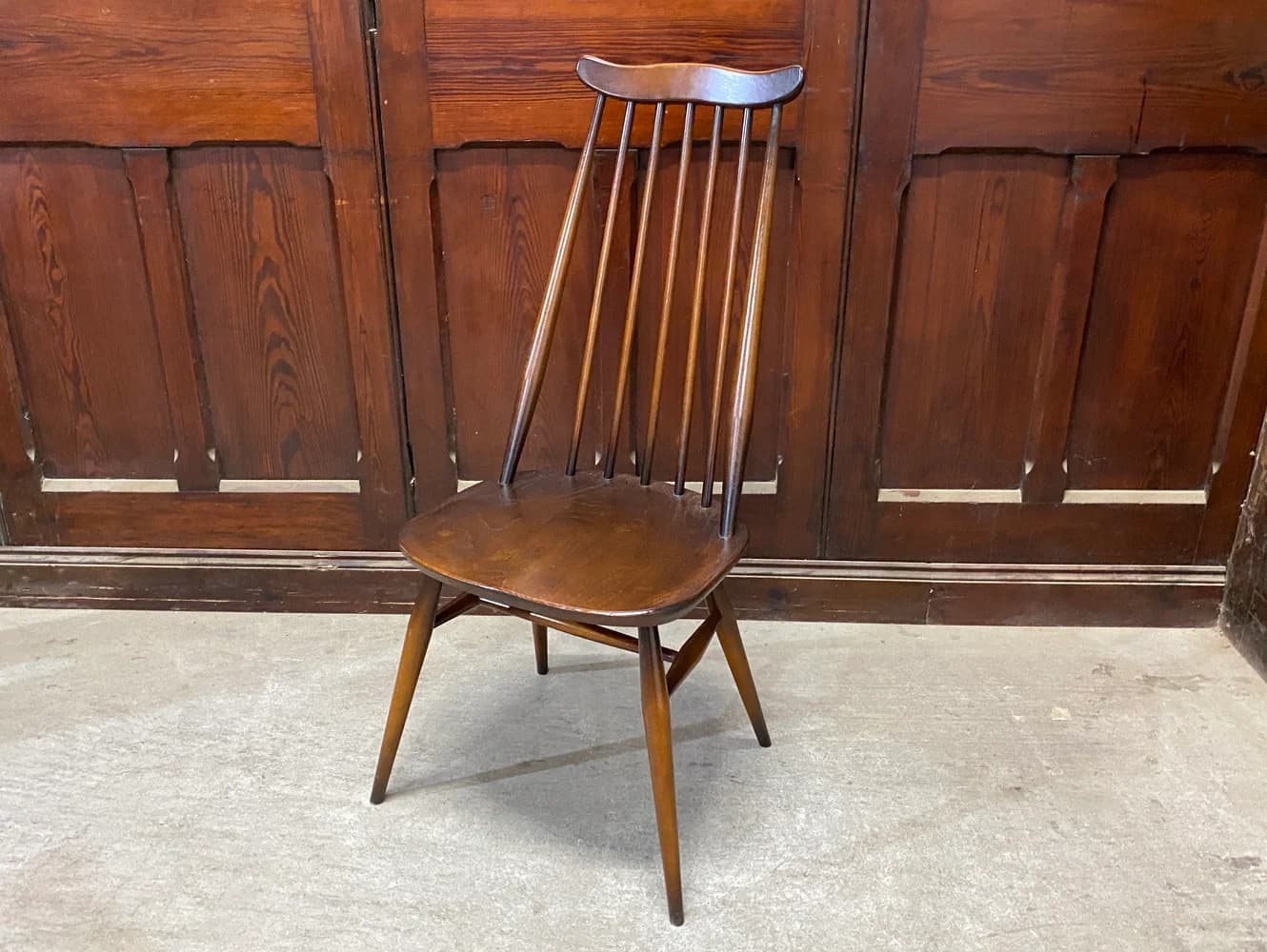 ゴールドスミス チェア|ブナ材・エルム材・1960年代 英国名作のダイニングチェア ERCOL(アーコール)