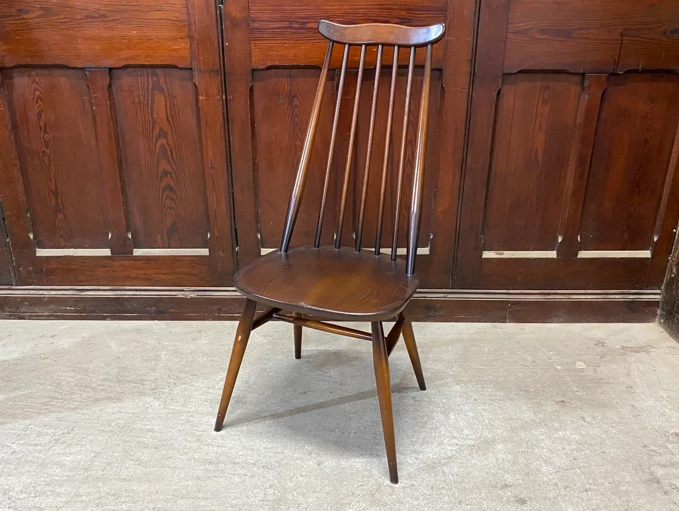 ゴールドスミス チェア｜ブナ材・エルム材・1960年代 英国名作のダイニングチェア ERCOL（アーコール）