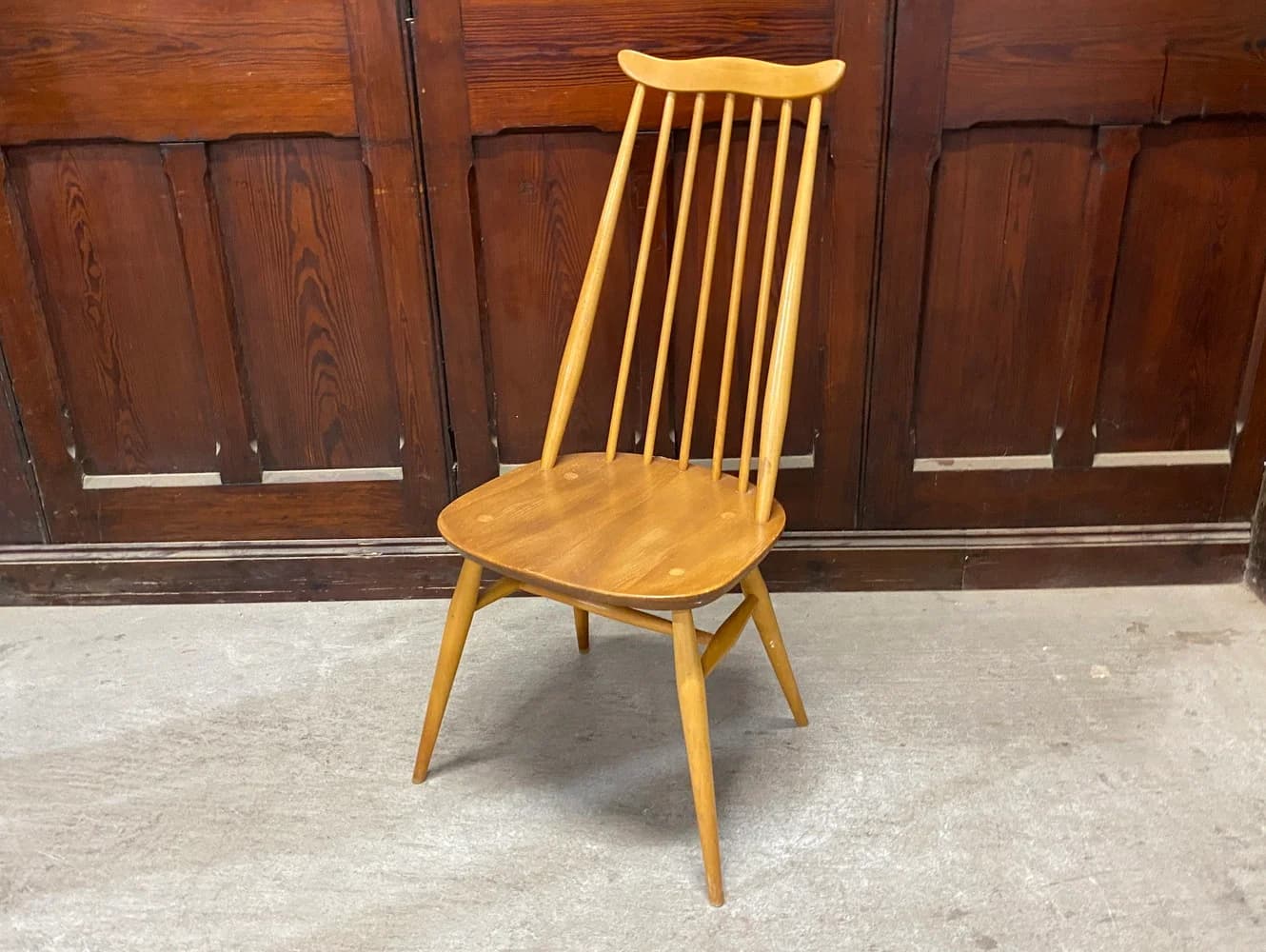 ゴールドスミス チェア｜ブナ材・エルム材・1960年代 英国名作のダイニングチェア ERCOL（アーコール）