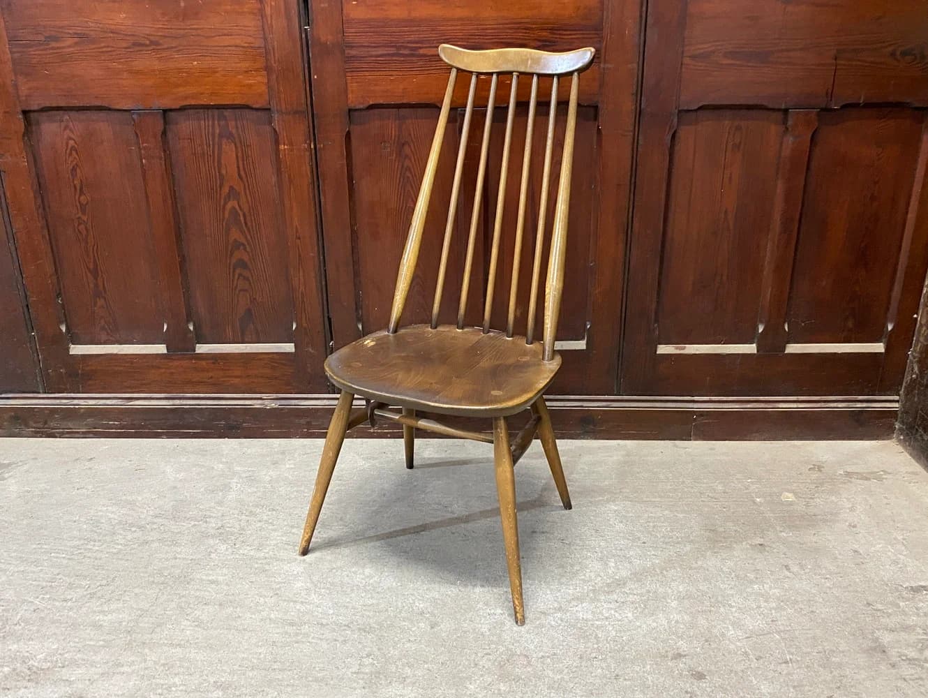 ゴールドスミス チェア｜ブナ材・エルム材・1960年代 英国名作のダイニングチェア ERCOL（アーコール）