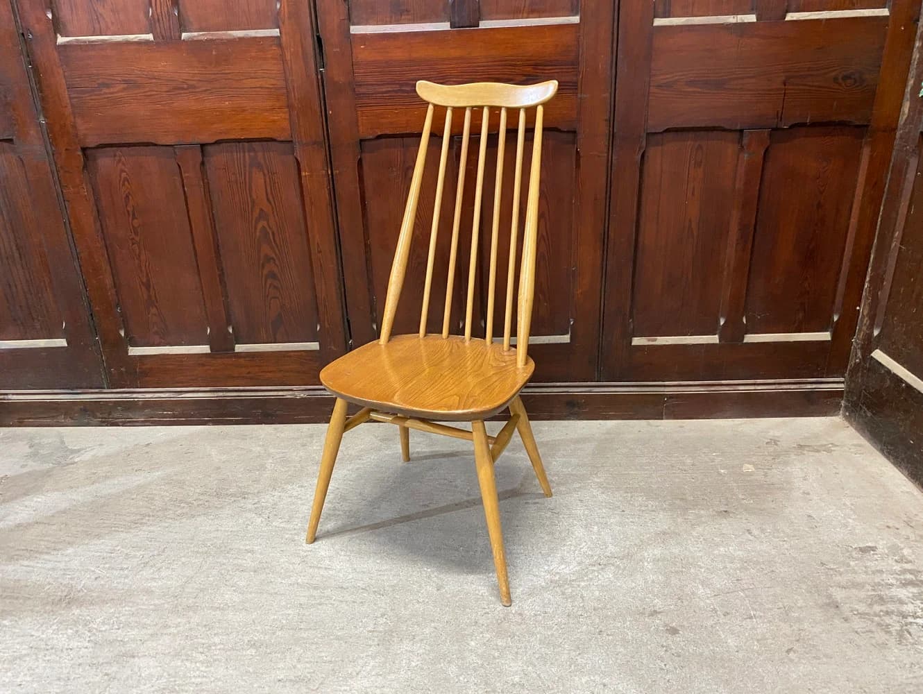 ゴールドスミス チェア｜ブナ材・エルム材・1960年代 英国名作のダイニングチェア ERCOL（アーコール）