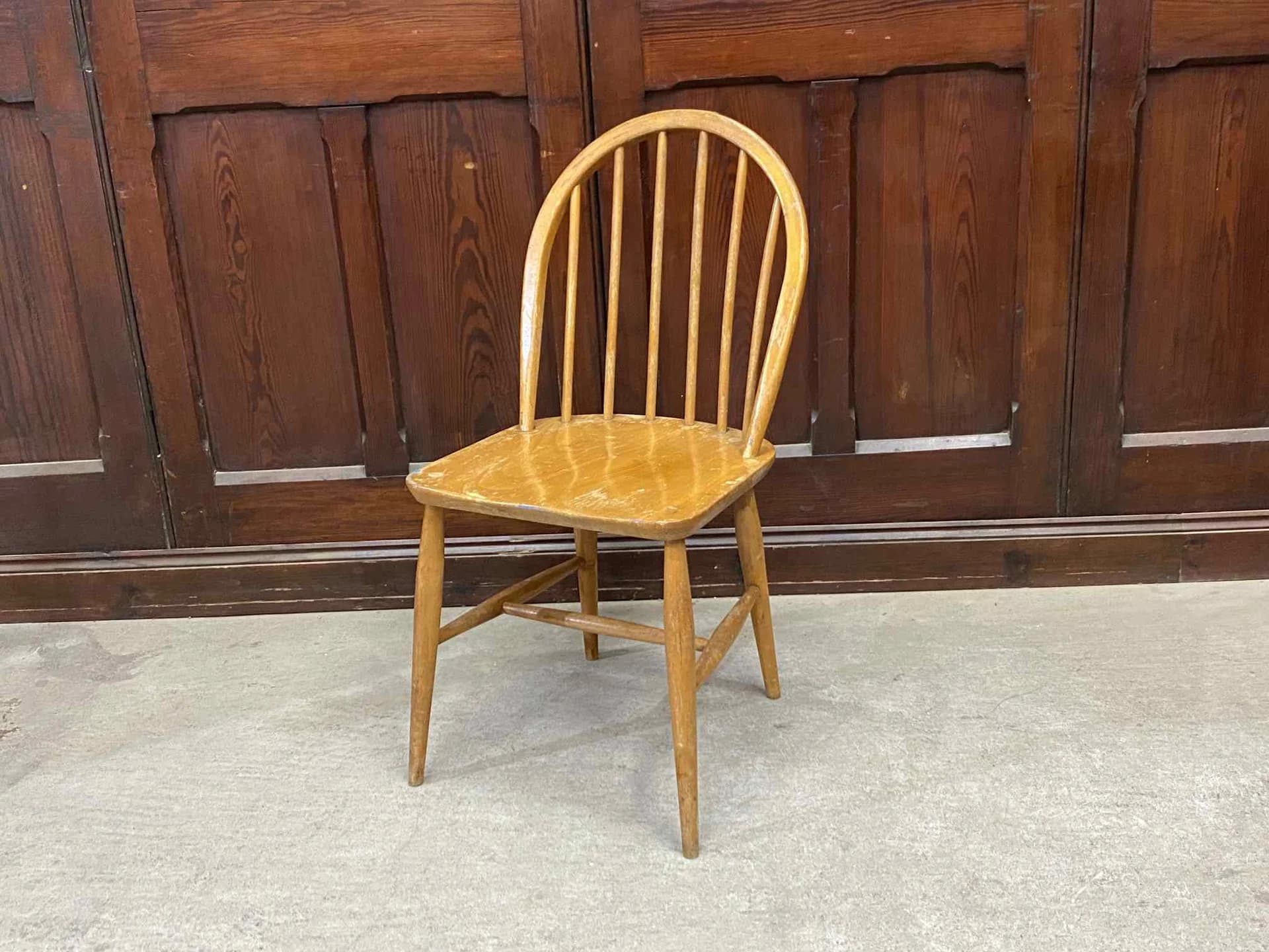 フープバックチェア|ブナ・エルム材・1960年代 ウィンザースタイル ERCOL(アーコール)