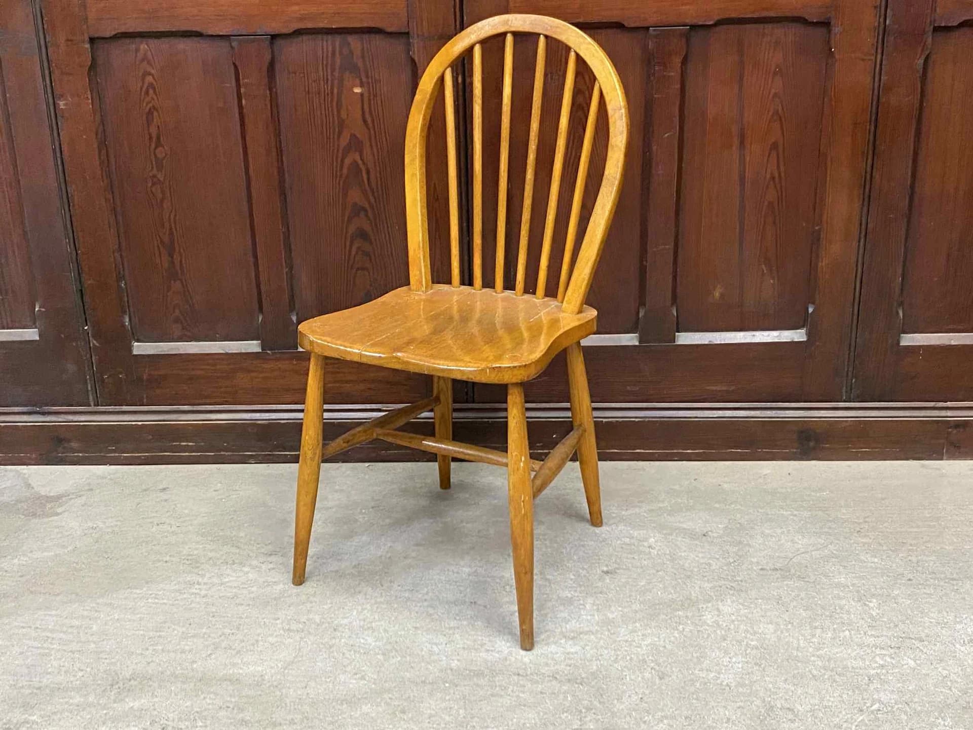 フープバックチェア｜ブナ材・1960年代 ウィンザースタイル ERCOL（アーコール）