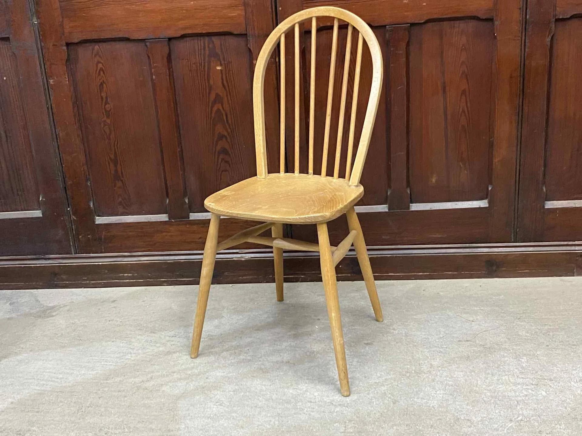 フープバックチェア｜ブナ材・エルム材・1960年代 曲げ木のダイニングチェア ERCOL（アーコール）