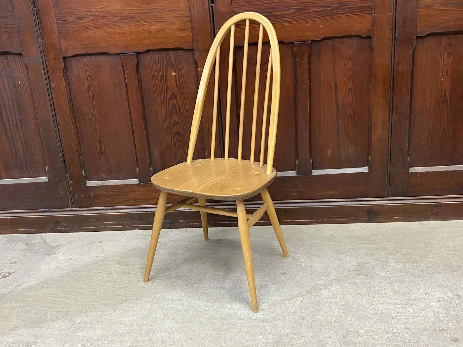 クエーカーチェア｜ブナ材・エルム材・1960年代 フィット感あるハイバック ERCOL（アーコール）