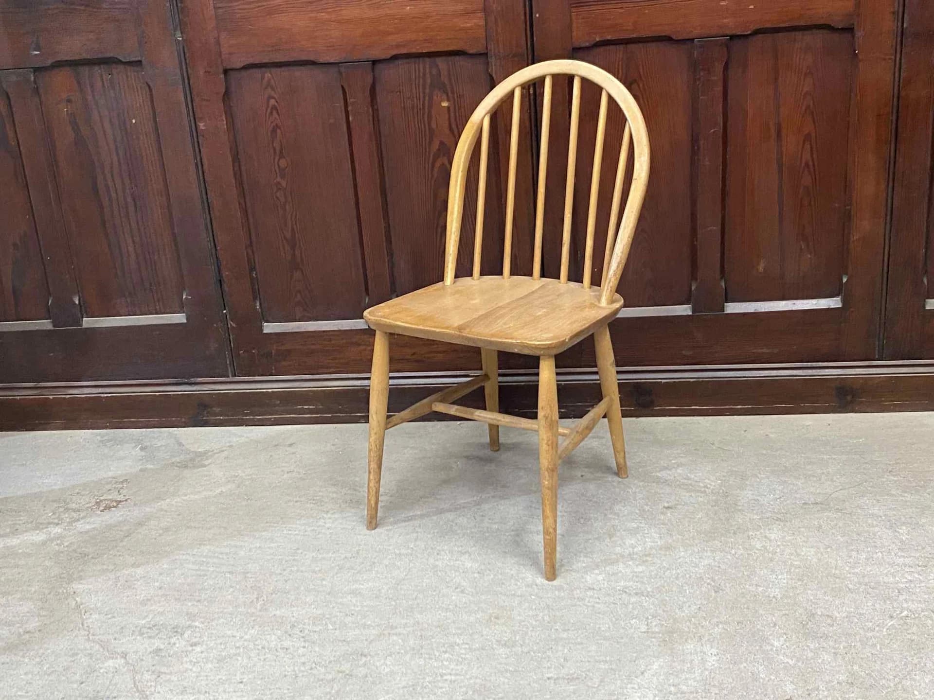 フープバックチェア|ブナ材・エルム材・1960年代 アーコールの原点デザイン ERCOL(アーコール)