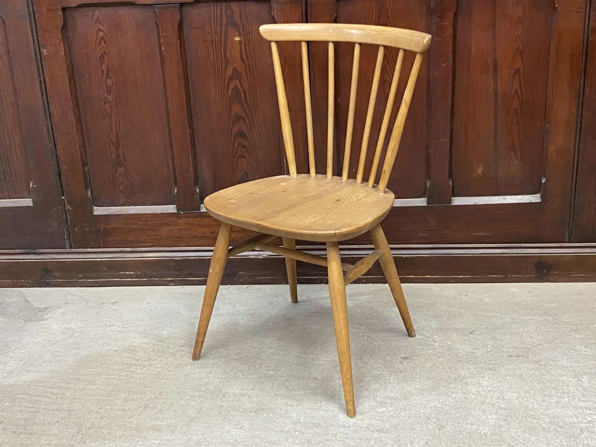 ボウバックチェア｜ブナ・エルム材・1960年代 サドルシート ERCOL（アーコール）