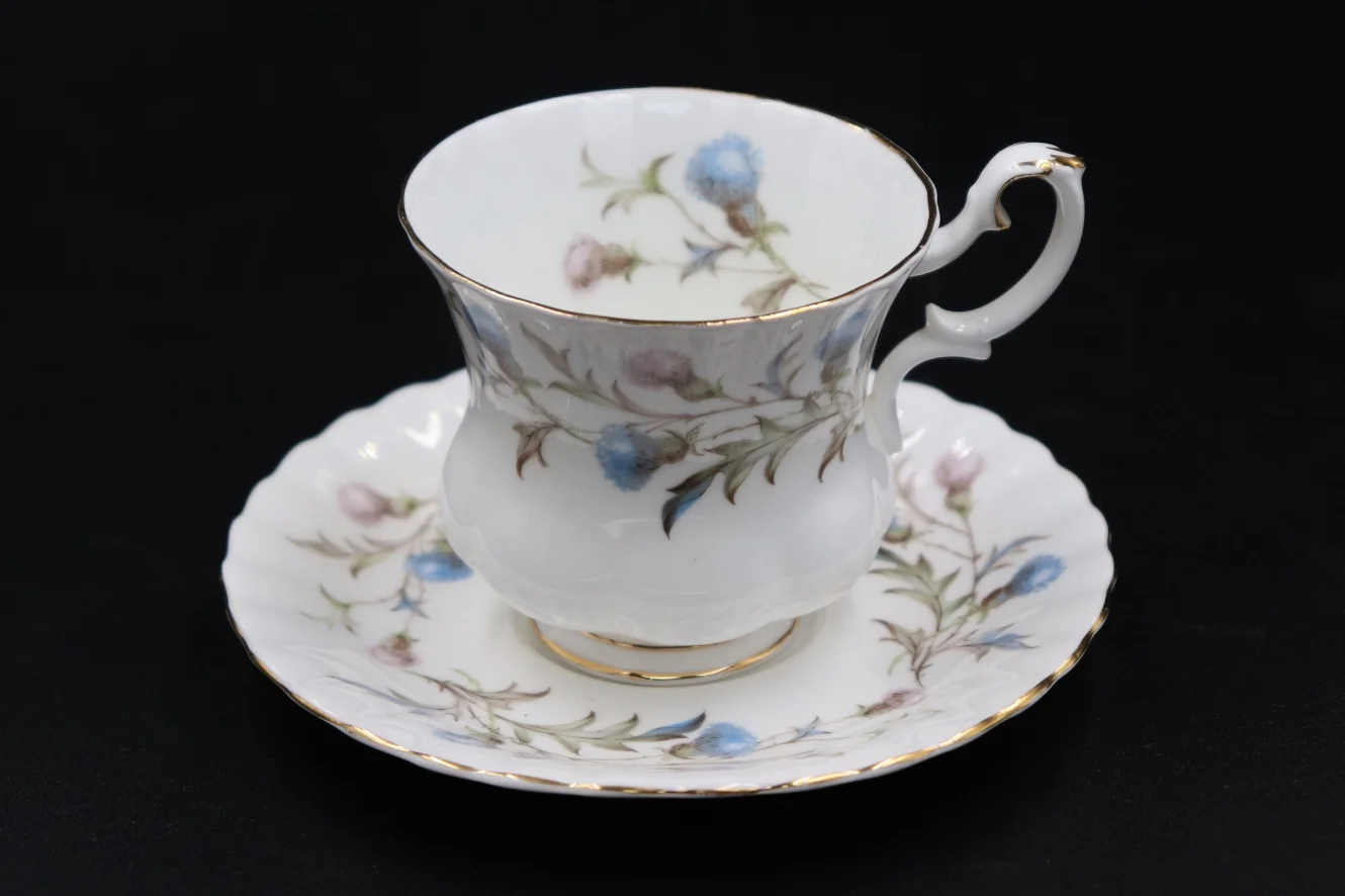 カップ&ソーサー ROYAL ALBERT Brigadoon