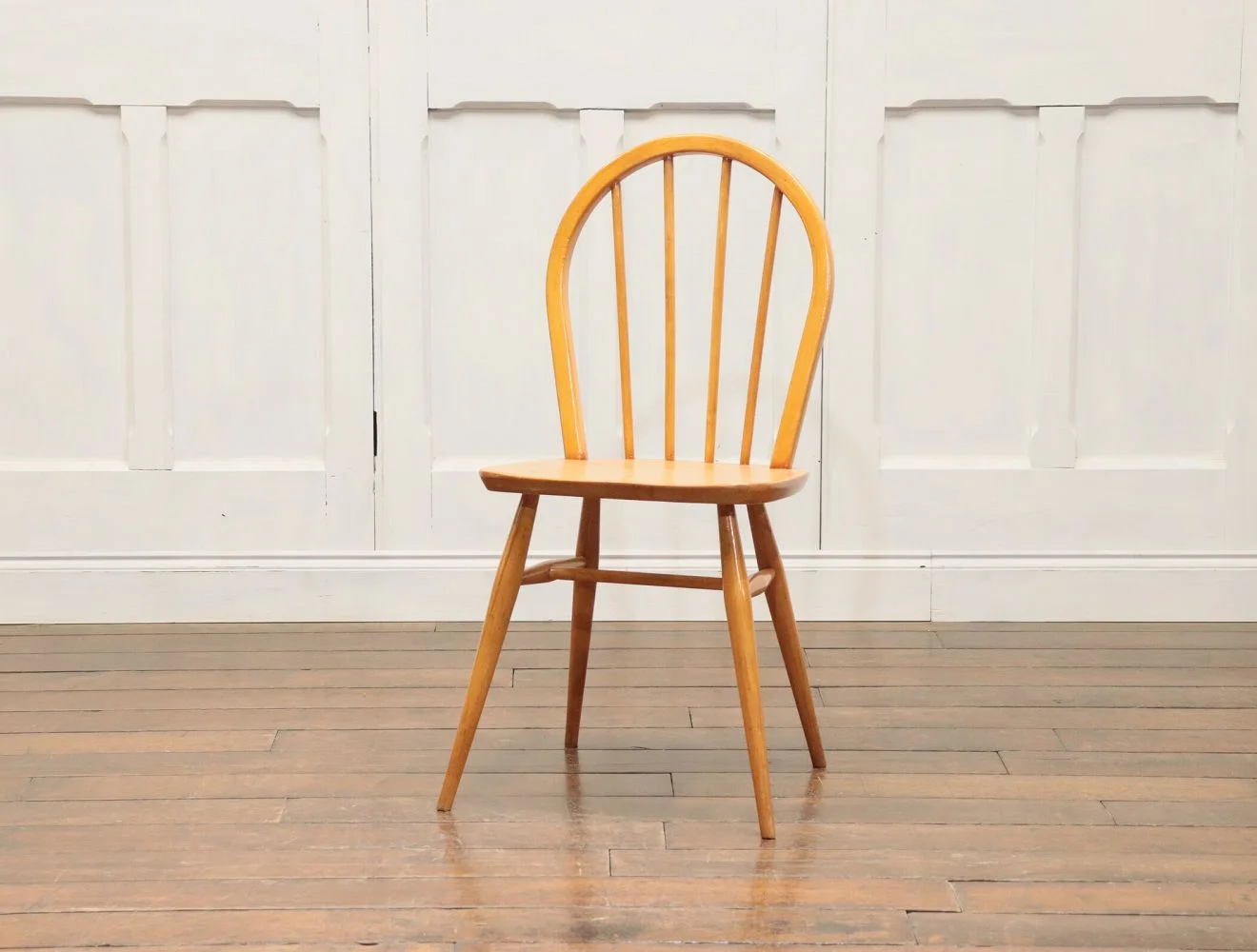 フープバックチェア|ブナ材・1960年代 ミッドセンチュリーの名作椅子 ERCOL(アーコール)