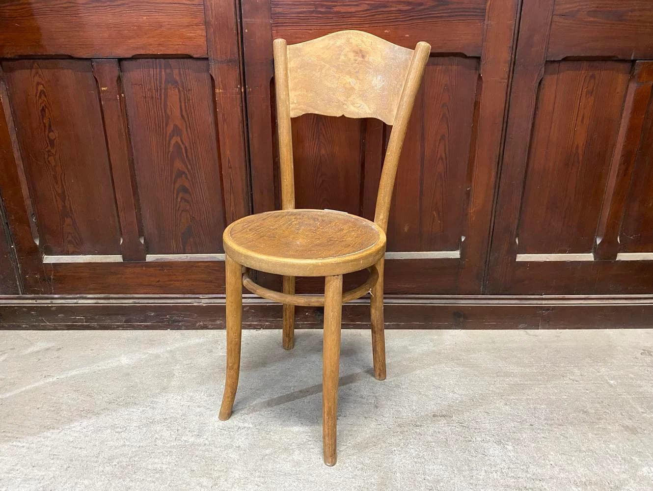 ベントウッドチェア|ブナ材・1920年代 曲木の名品 THONET(トーネット)