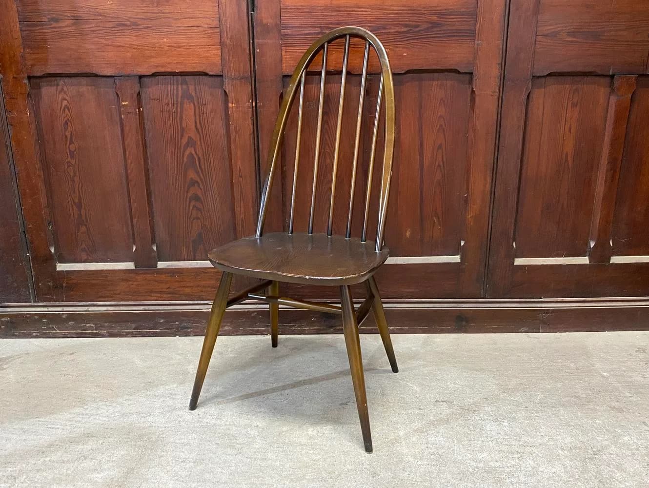 クエーカーチェア|ブナ・エルム材・1960年代 スポークバック ERCOL(アーコール)