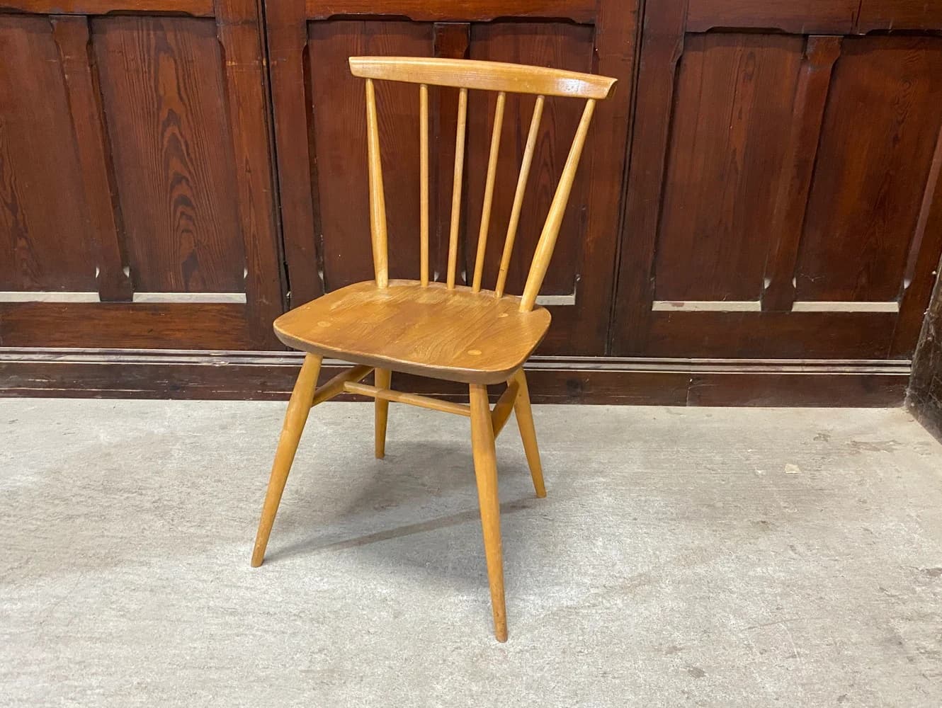 ボウバックチェア|ブナ材・エルム材・1960年代 ウィンザースタイル ERCOL(アーコール)