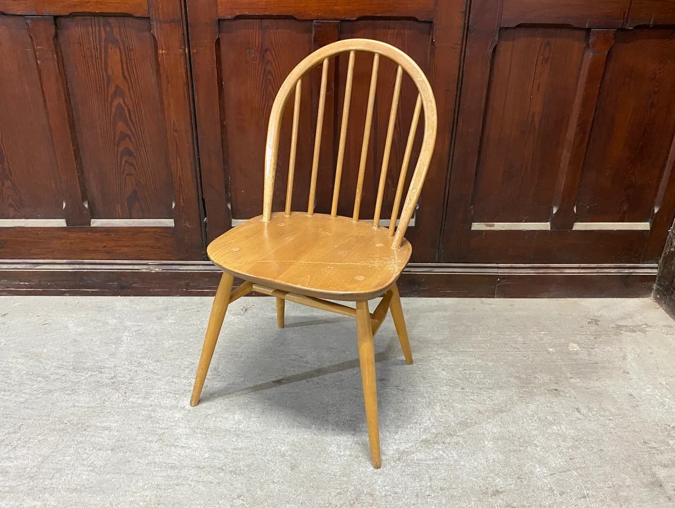 フープバックチェア|ブナ・エルム材・1960年代 ワイドシート ERCOL(アーコール)