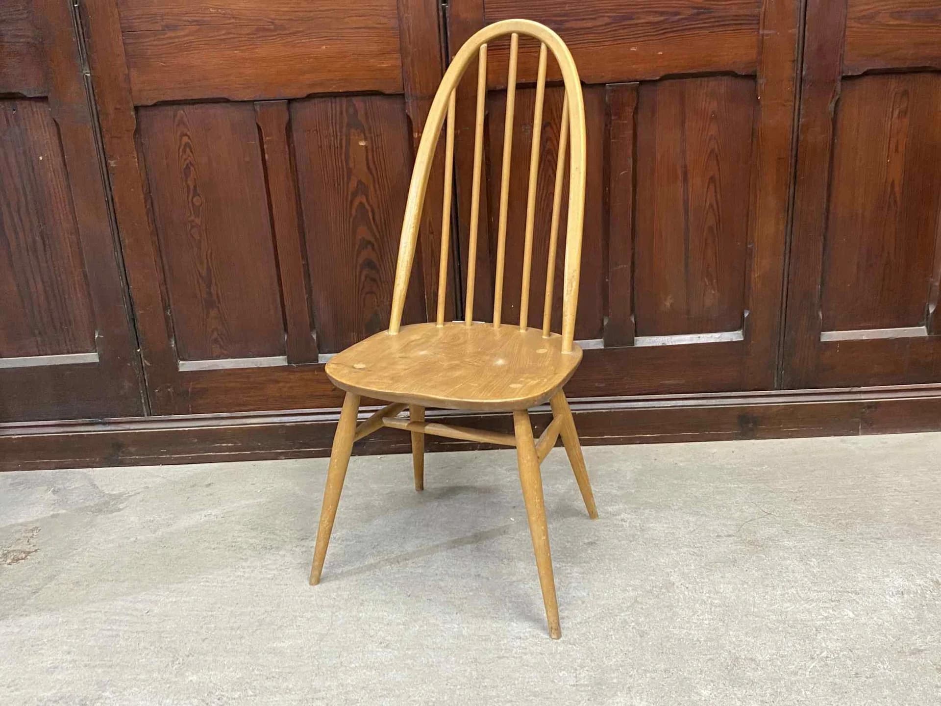 クエーカーチェア|ブナ材・エルム材・1960年代 フィット感あるハイバック ERCOL(アーコール)