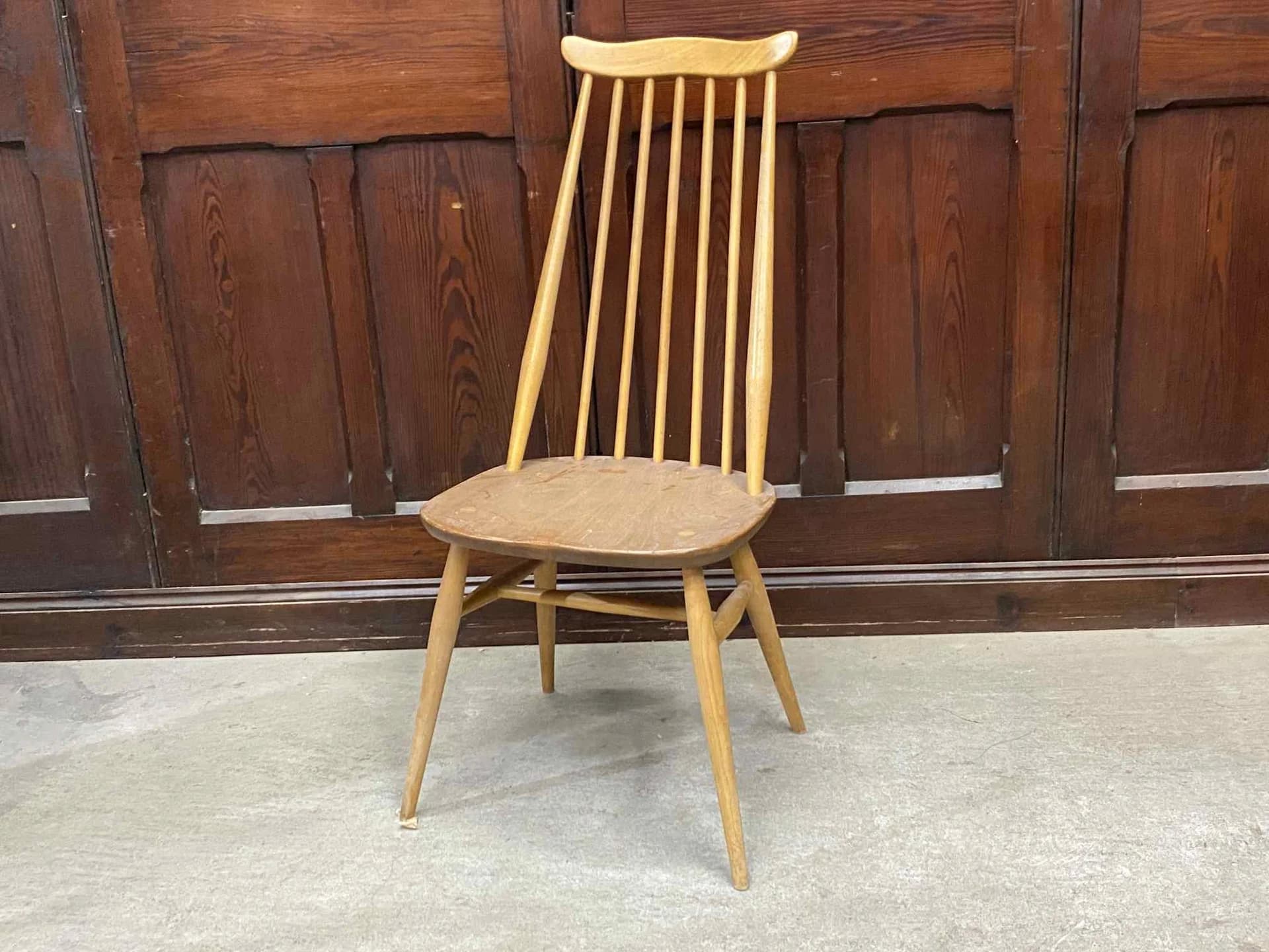 ゴールドスミス チェア|ブナ材・エルム材・1960年代 英国名作のダイニングチェア ERCOL(アーコール)