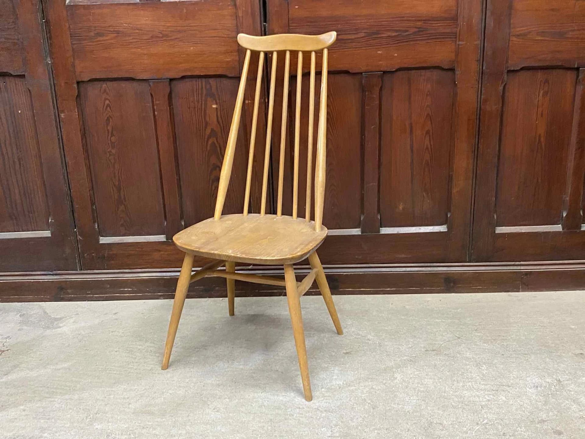 ゴールドスミス チェア|ブナ材・エルム材・1960年代 英国名作のダイニングチェア ERCOL(アーコール)